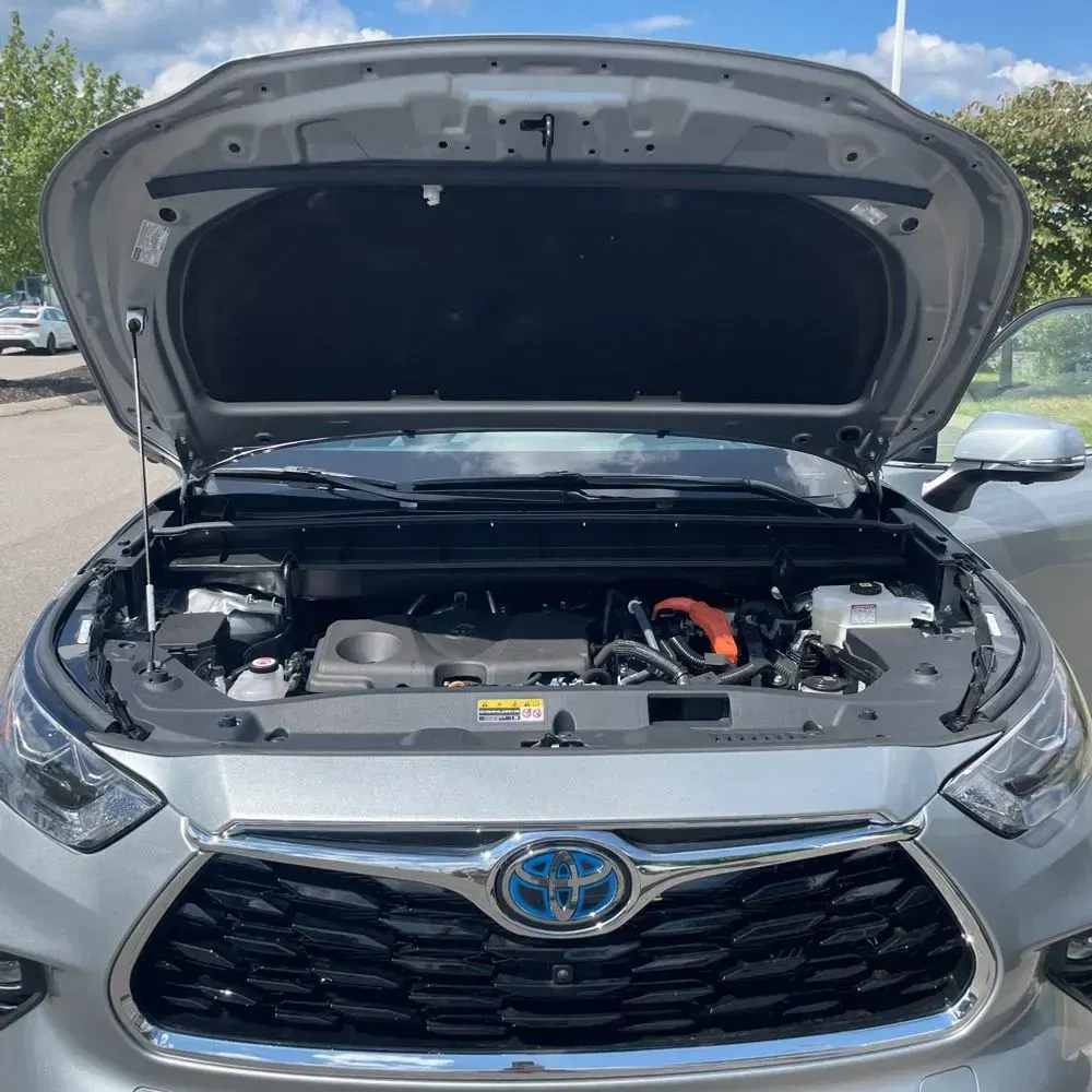 2024 Toyota Highlander Hybrid Platinum