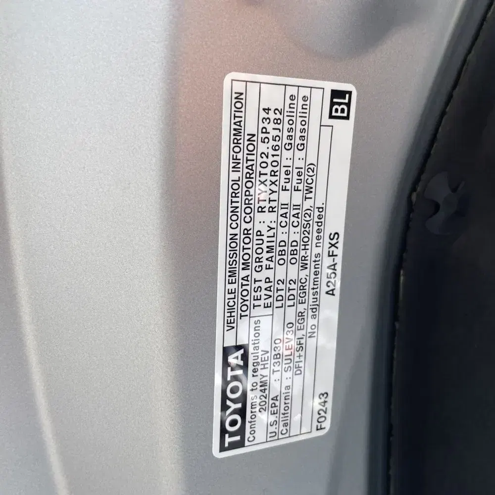 2024 Toyota Highlander Hybrid Platinum