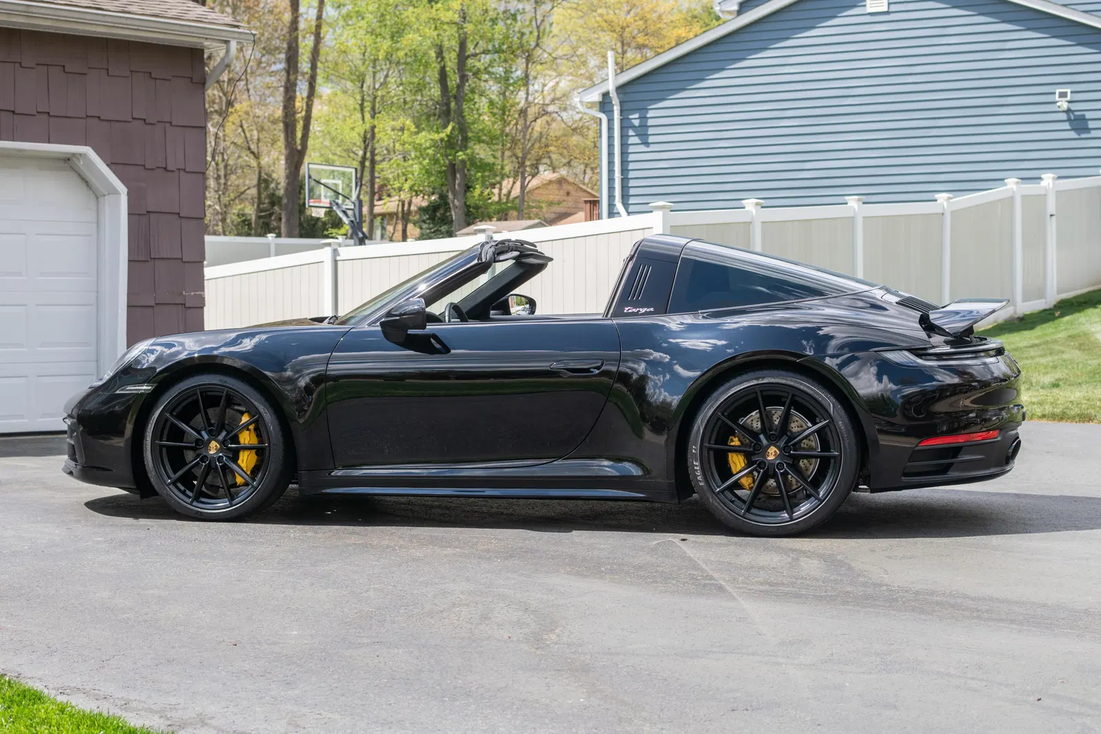 2021 Porsche 911 Targa 4S - ~16,200 Miles, Twin-Turbo Flat-6, Premium Package, Rear Axle Steering