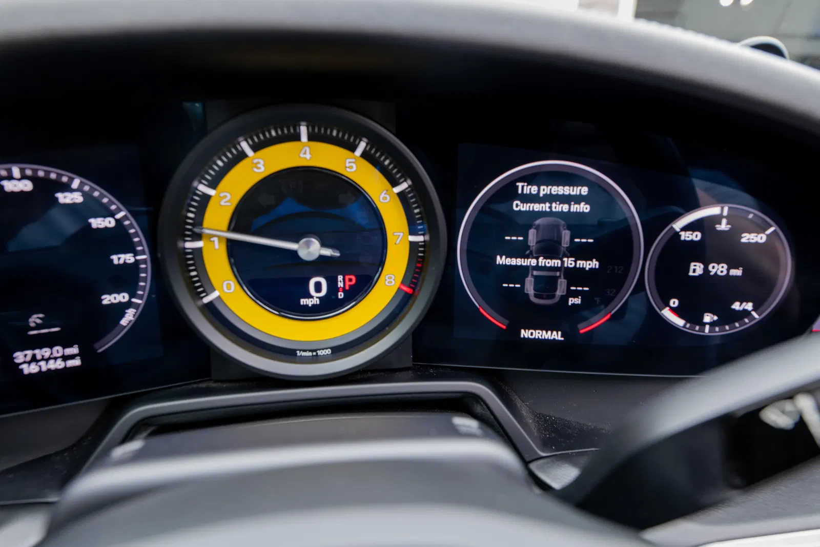 2021 Porsche 911 Targa 4S - ~16,200 Miles, Twin-Turbo Flat-6, Premium Package, Rear Axle Steering