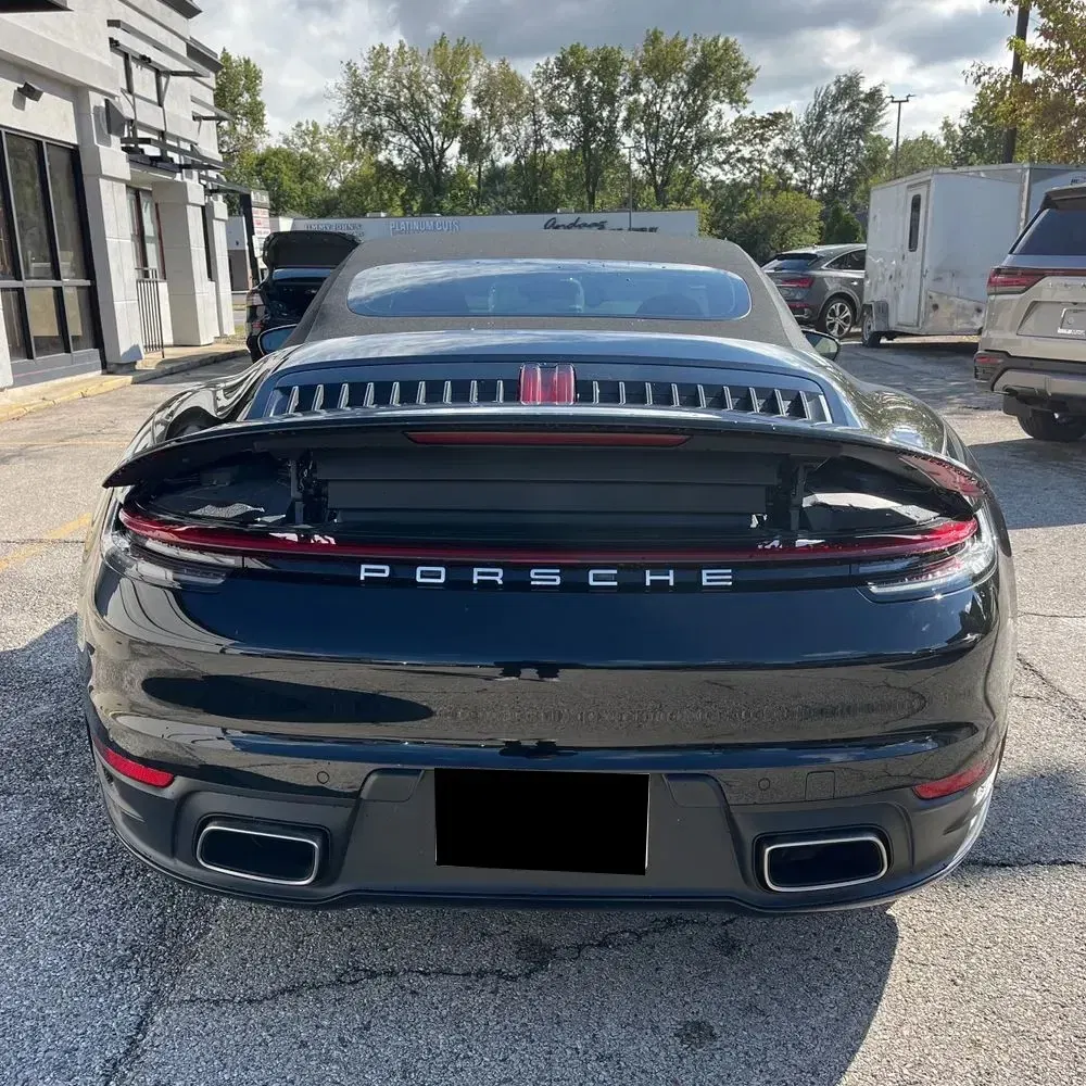 2022 Porsche 911 Carrera