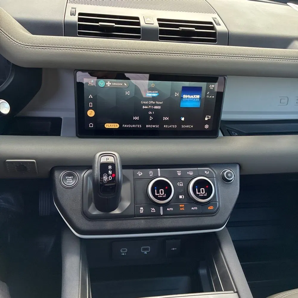 2023 Land Rover Defender 110 SE