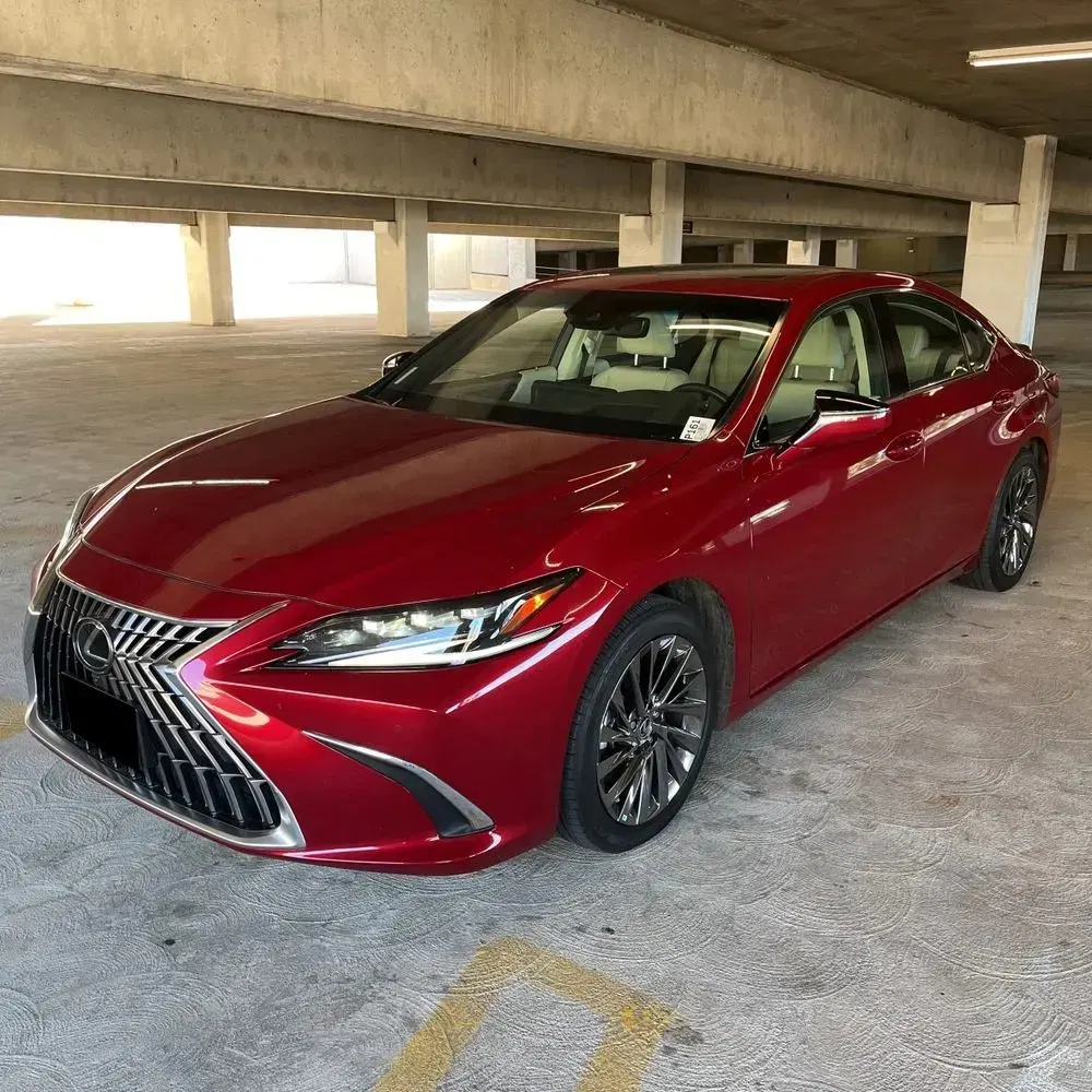 2024 Lexus ES 300h Luxury