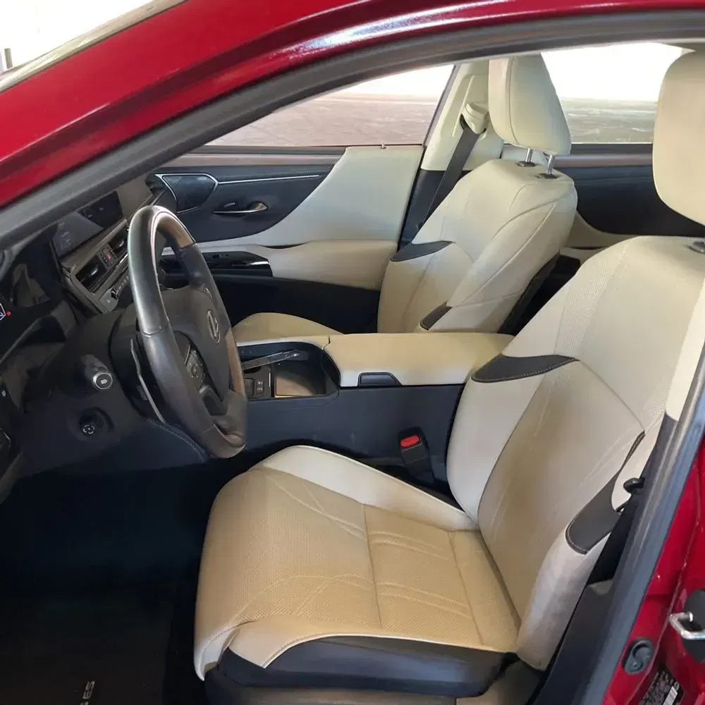2024 Lexus ES 300h Luxury