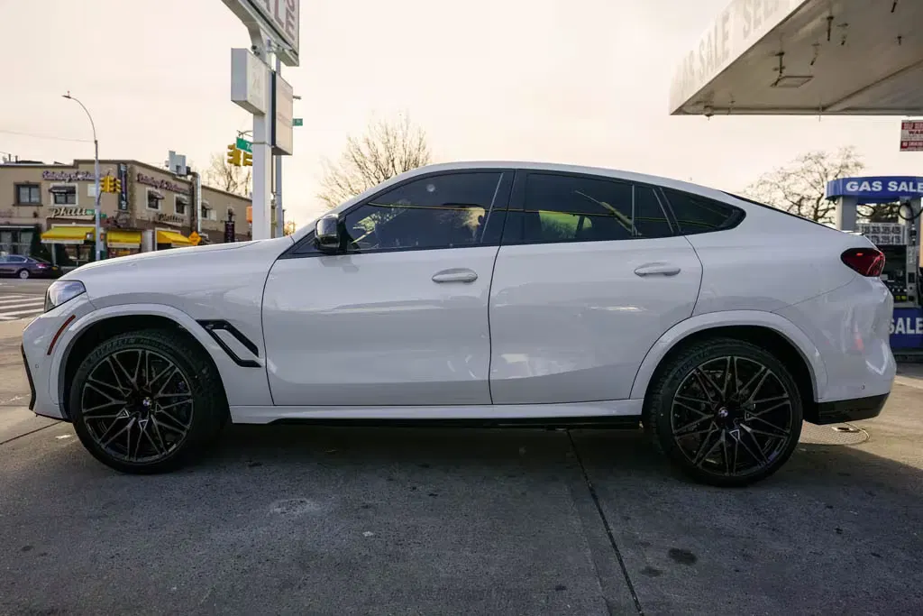 2022 BMW X6 AWD Competition