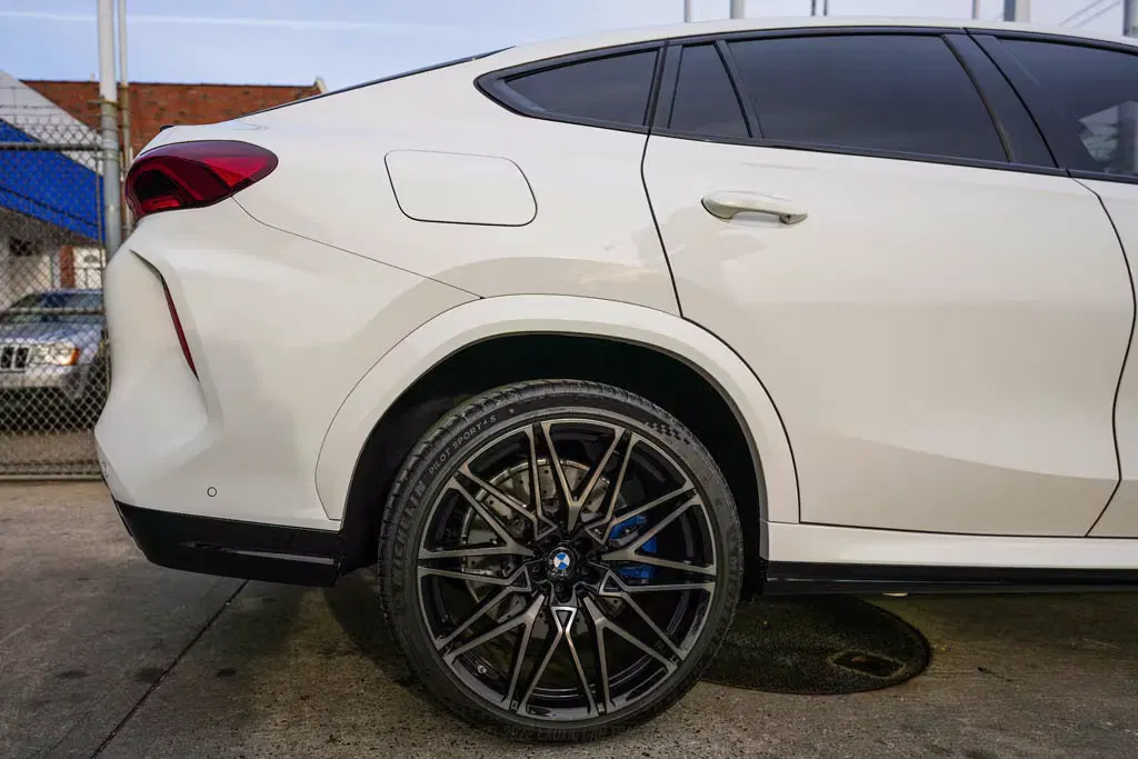 2022 BMW X6 AWD Competition