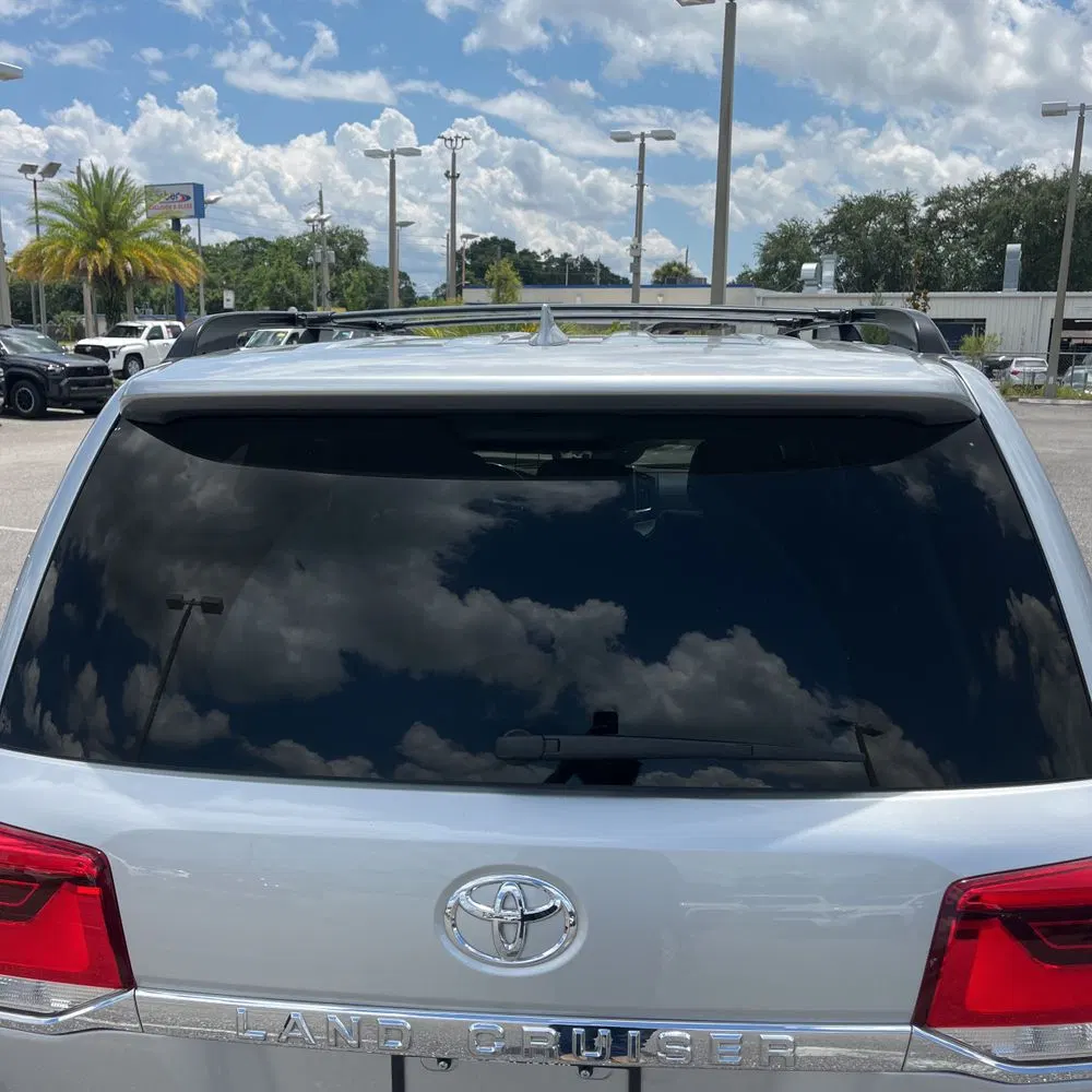 2020 Toyota Land Cruiser Base