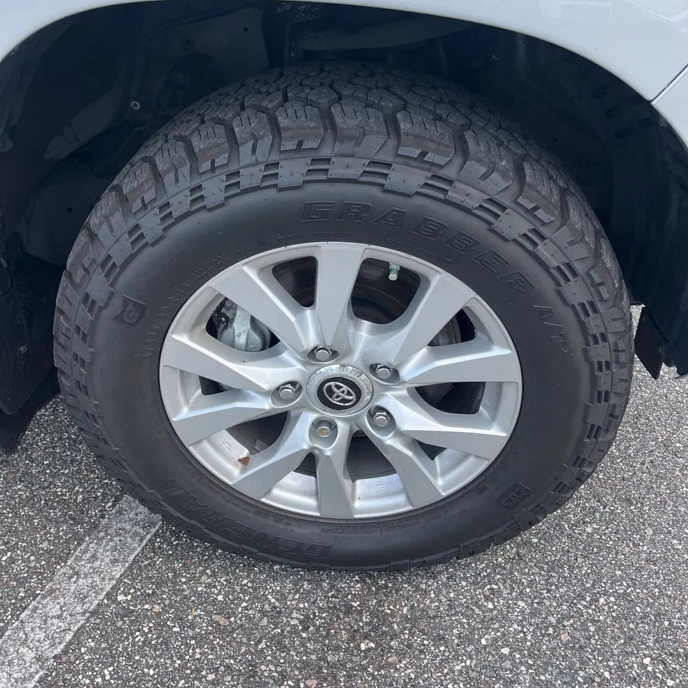 2020 Toyota Land Cruiser Base