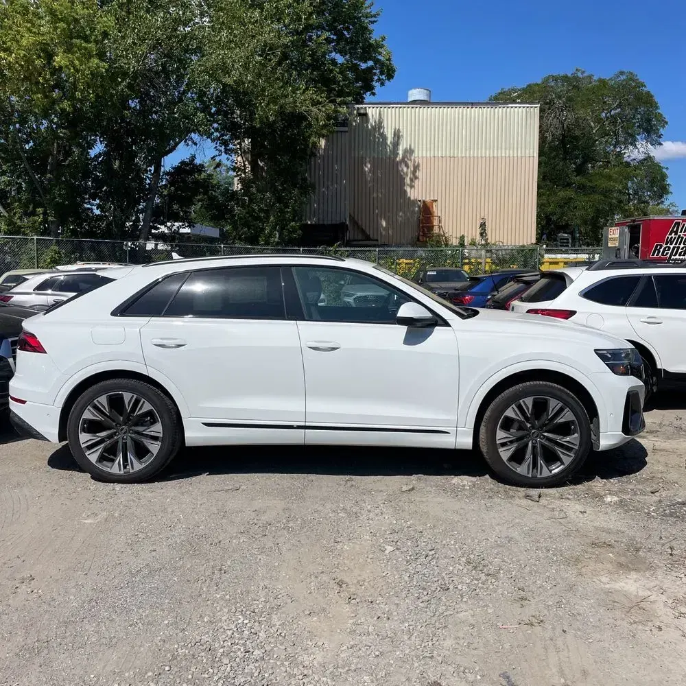 2025 Audi Q8 Premium 55
