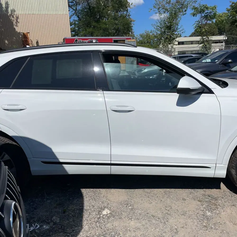 2025 Audi Q8 Premium 55