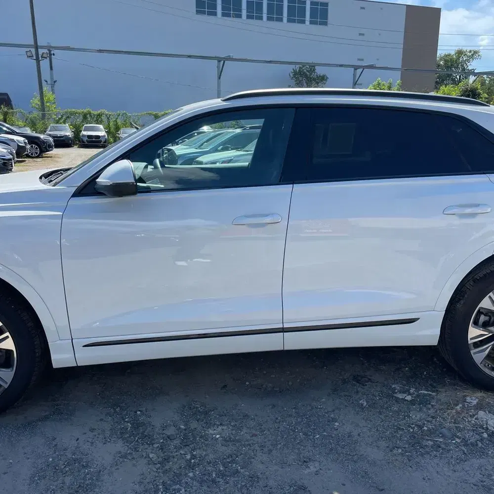 2025 Audi Q8 Premium 55
