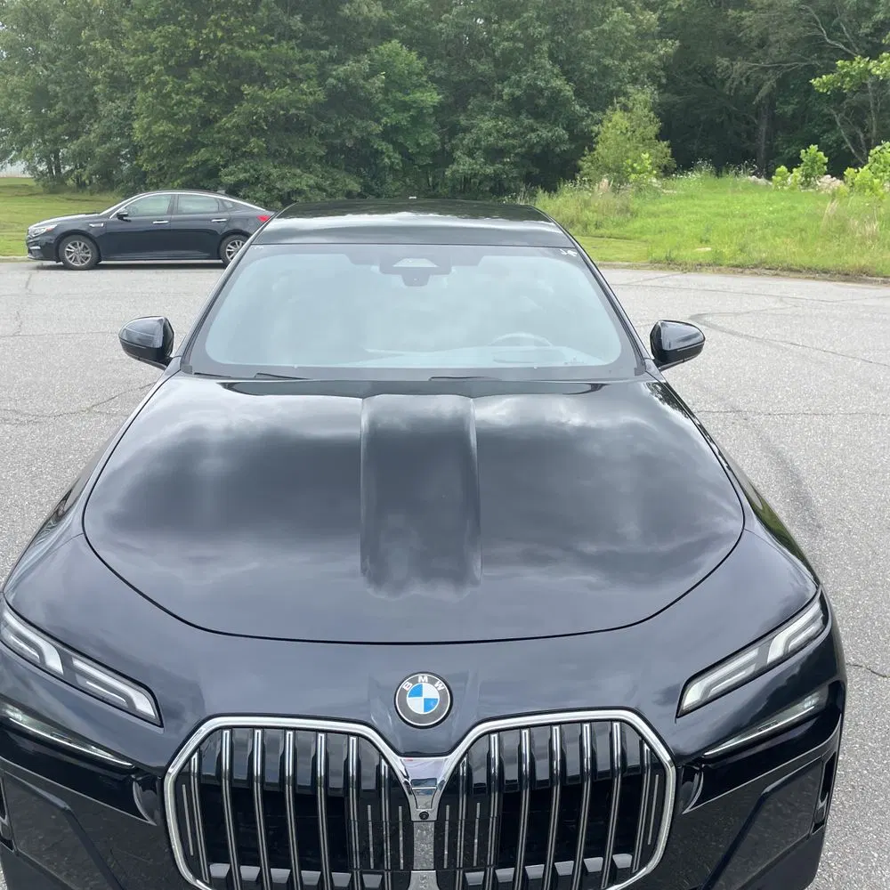 2023 BMW 7-Series 740i