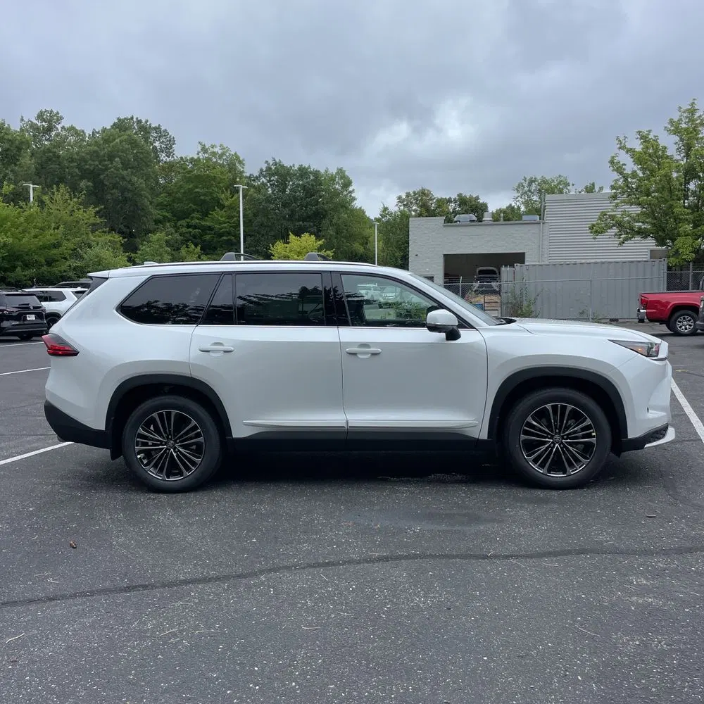 2025 Toyota Grand Highlander Hybrid MAX Platinum