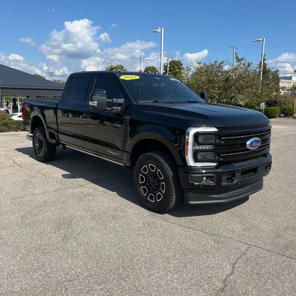 2025 Ford F-350 Super Duty Platinum