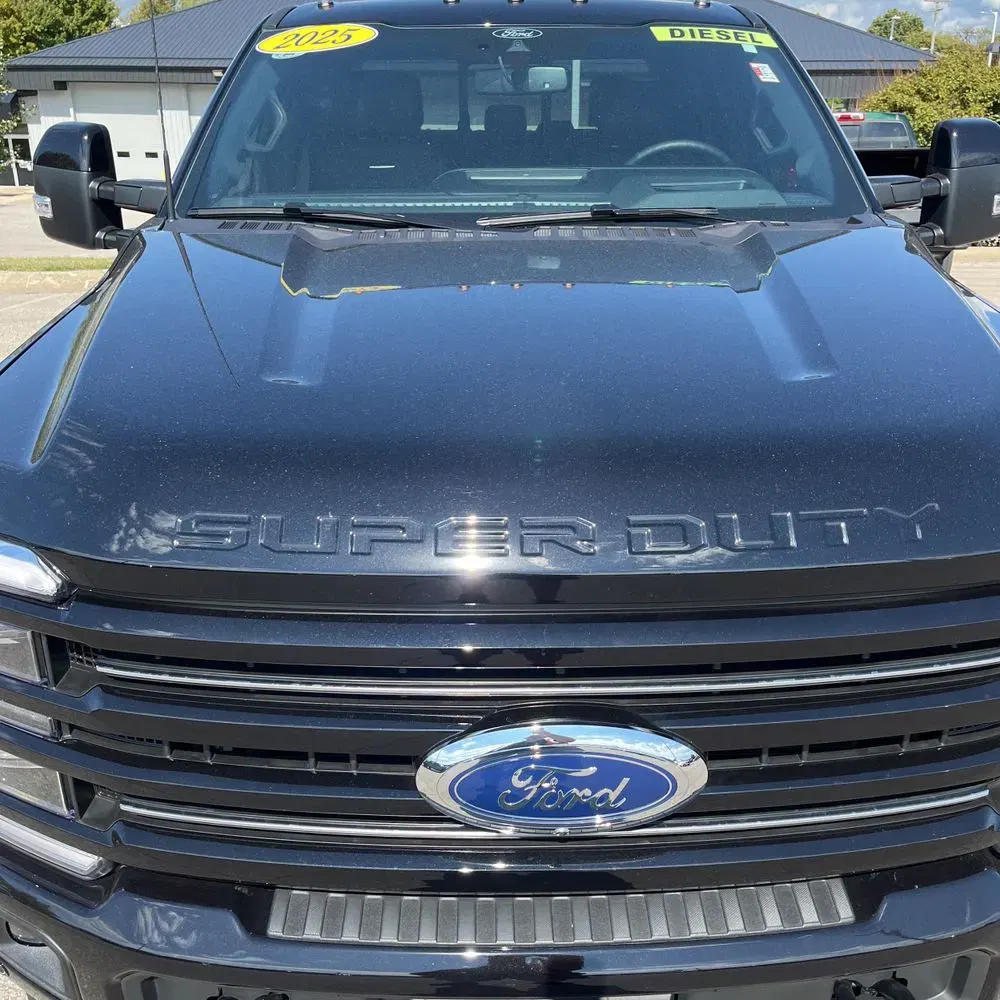 2025 Ford F-350 Super Duty Platinum