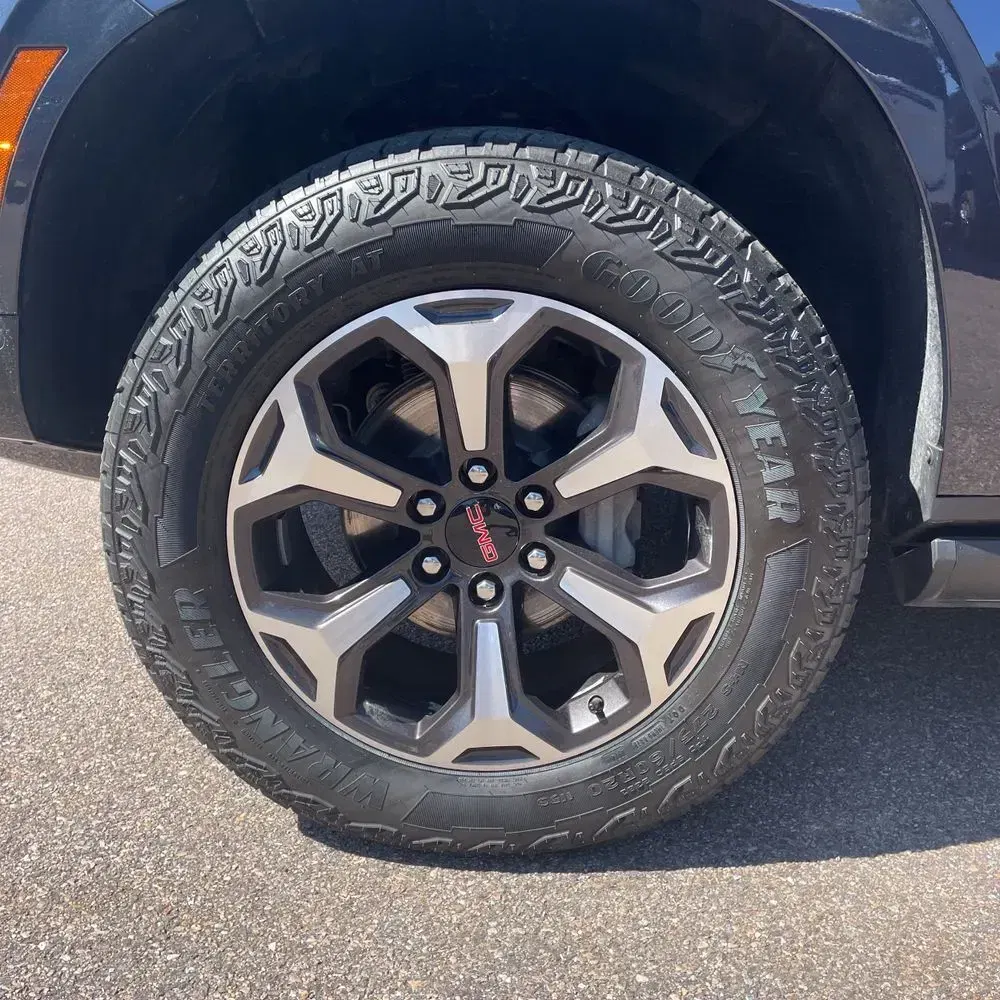 2025 GMC Yukon AT4 Ultimate