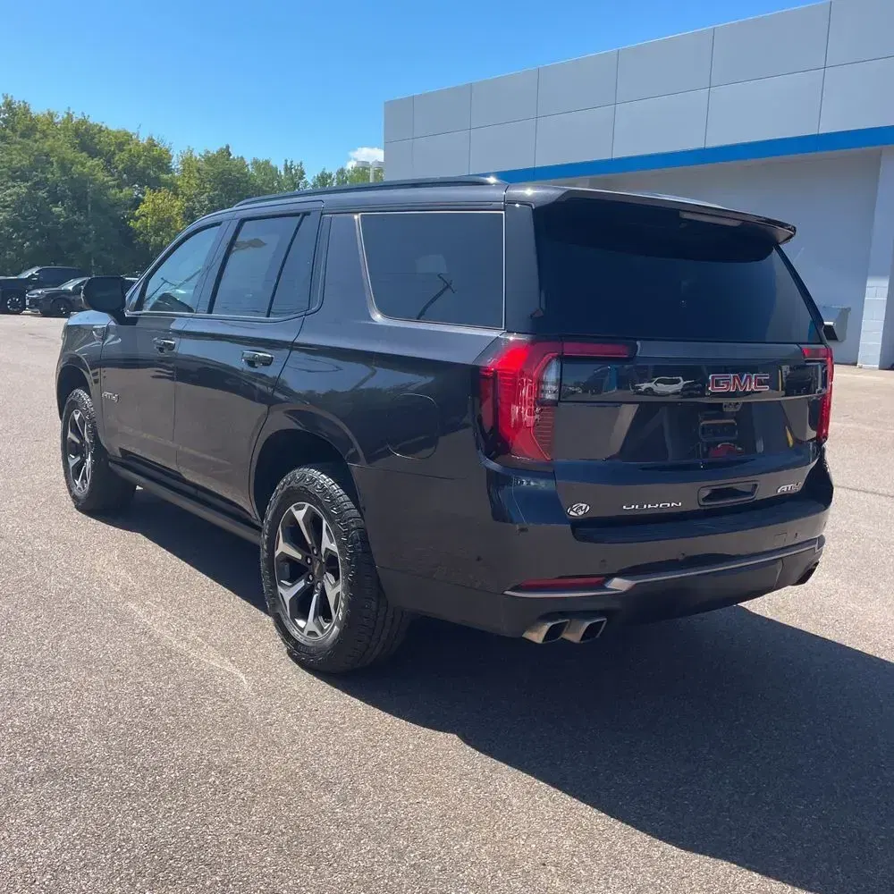 2025 GMC Yukon AT4 Ultimate