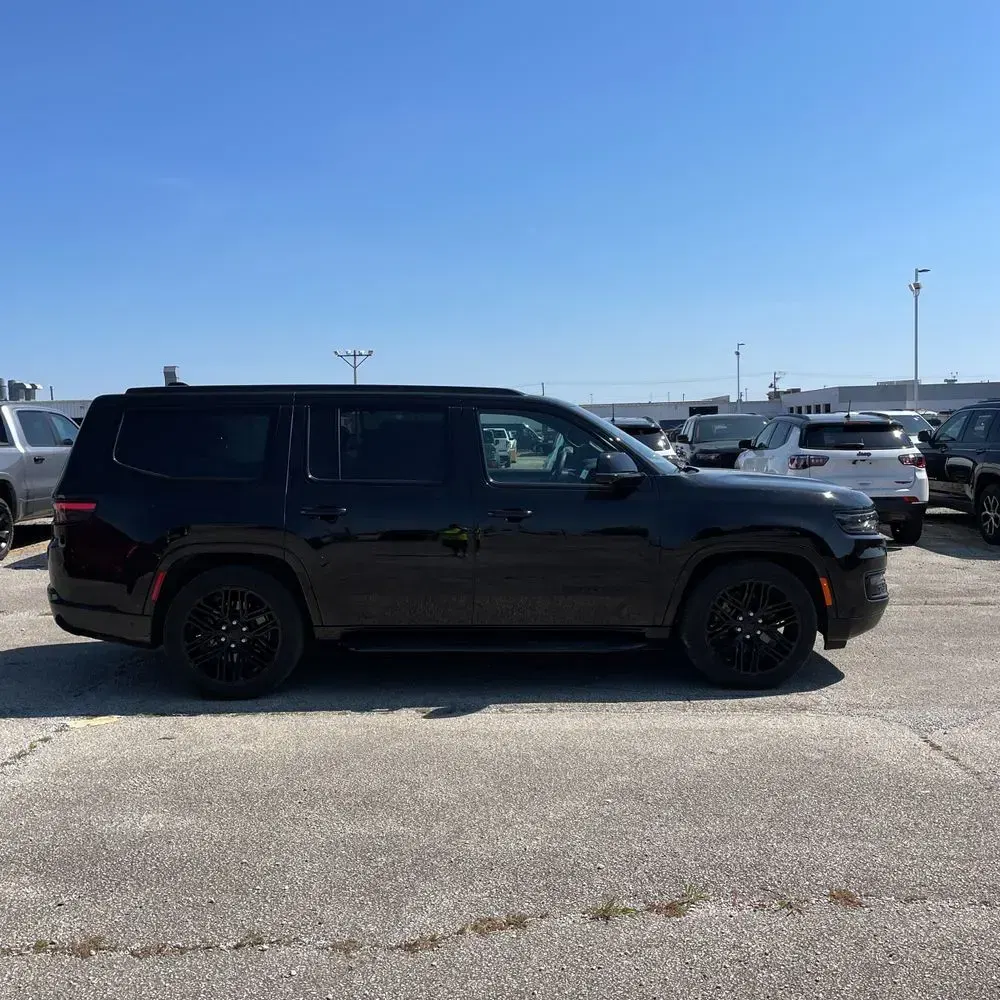 2024 Jeep Wagoneer Carbide