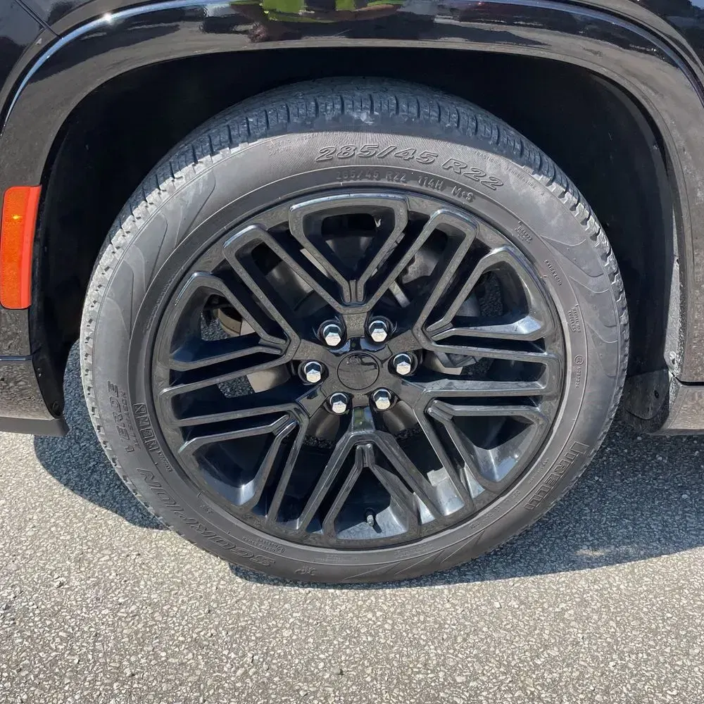 2024 Jeep Wagoneer Carbide