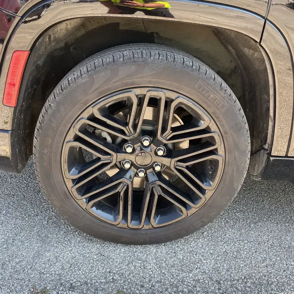 2024 Jeep Wagoneer Carbide