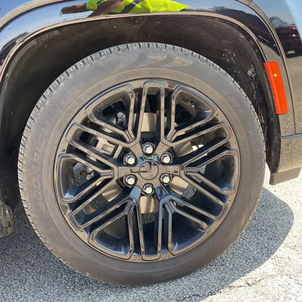 2024 Jeep Wagoneer Carbide