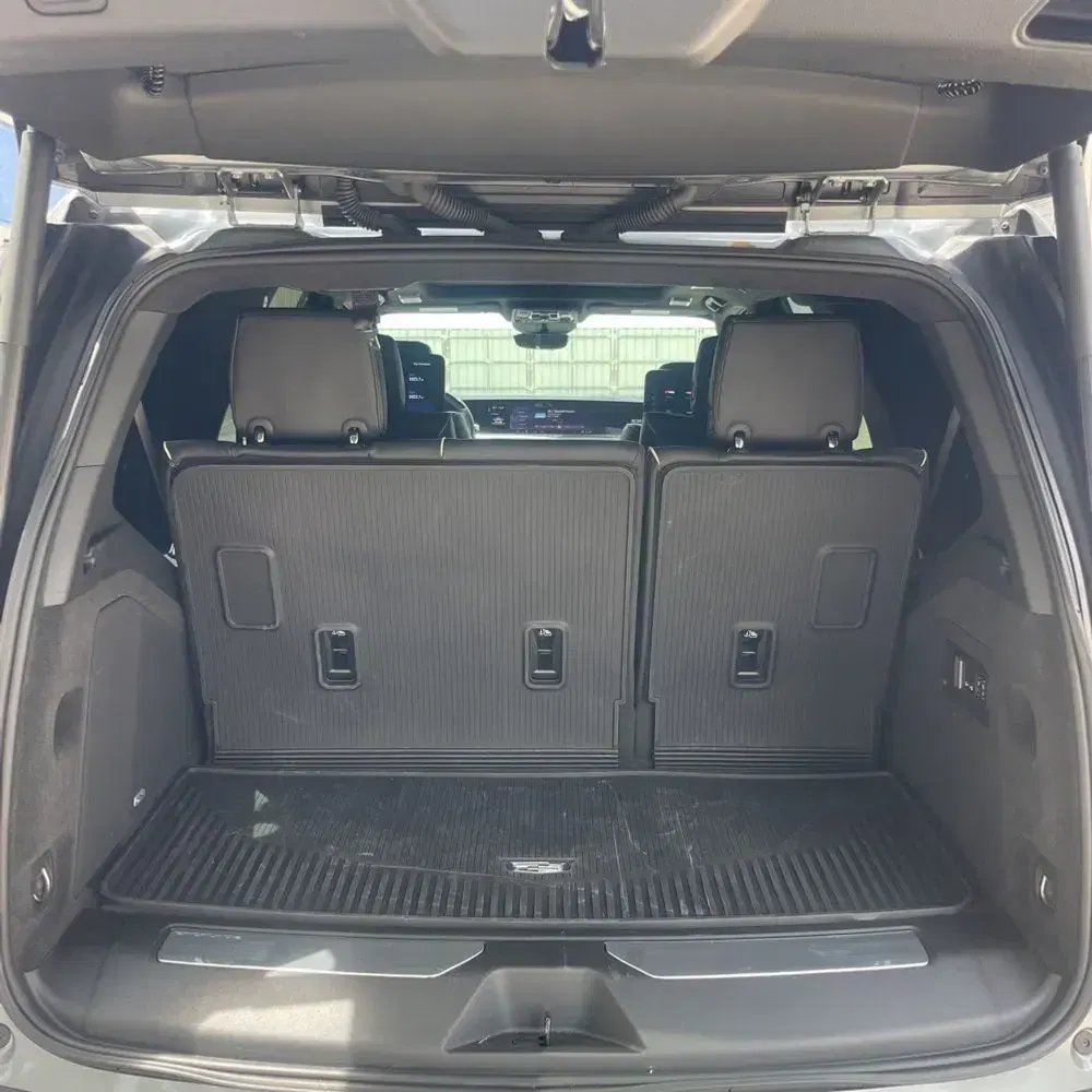 2025 Cadillac Escalade-V Base