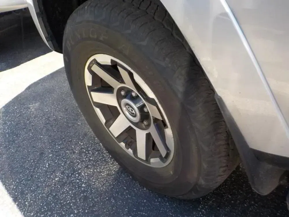 2024 Toyota 4Runner TRD Off Road