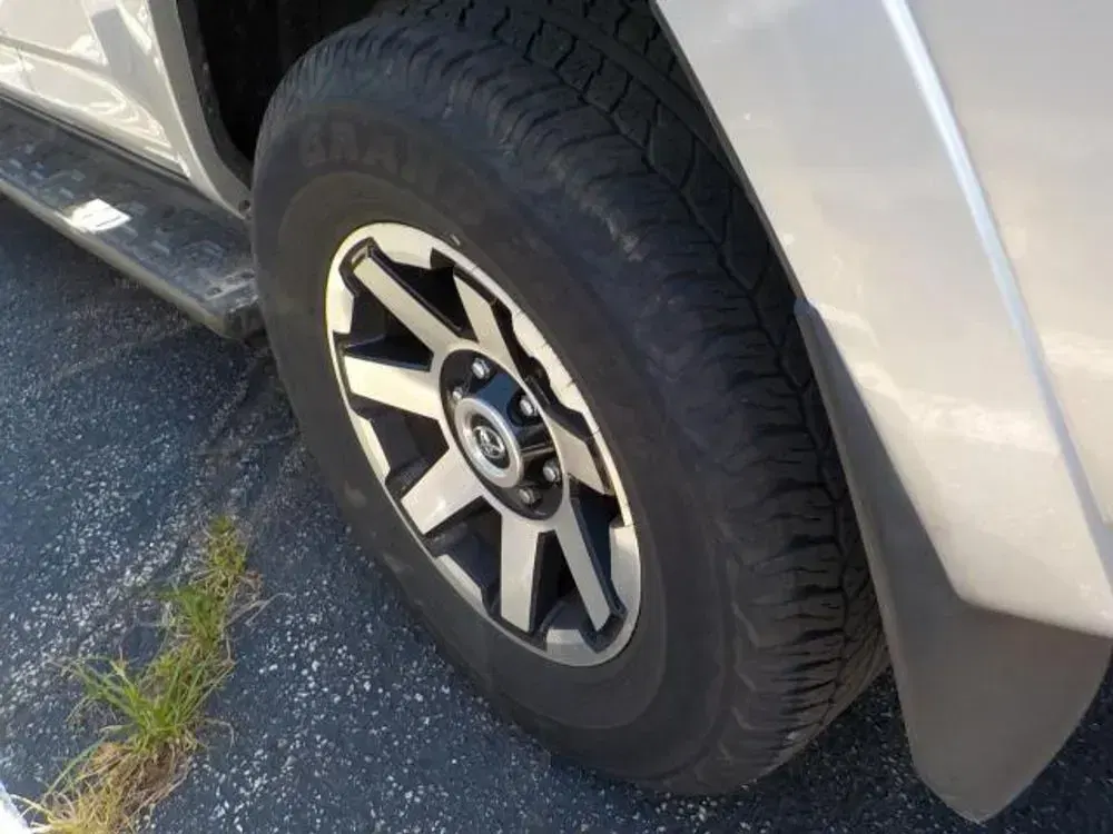 2024 Toyota 4Runner TRD Off Road