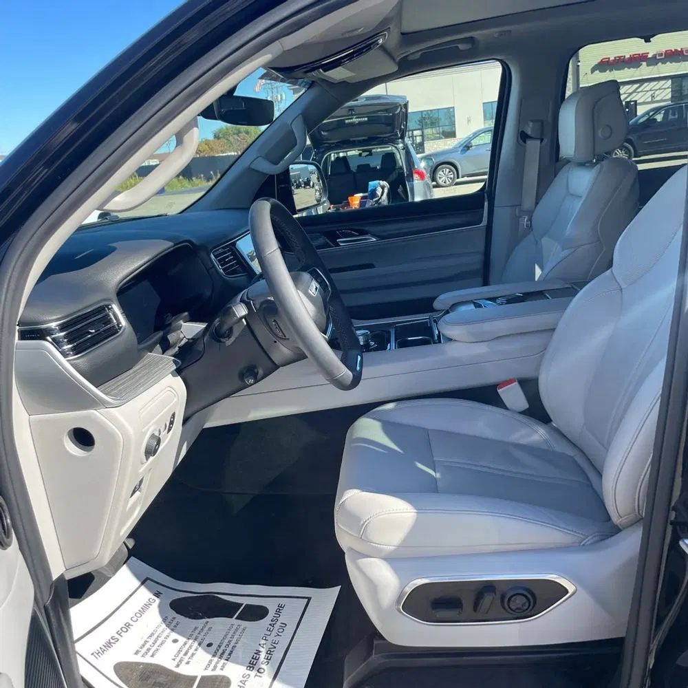 2024 Jeep Wagoneer Series II
