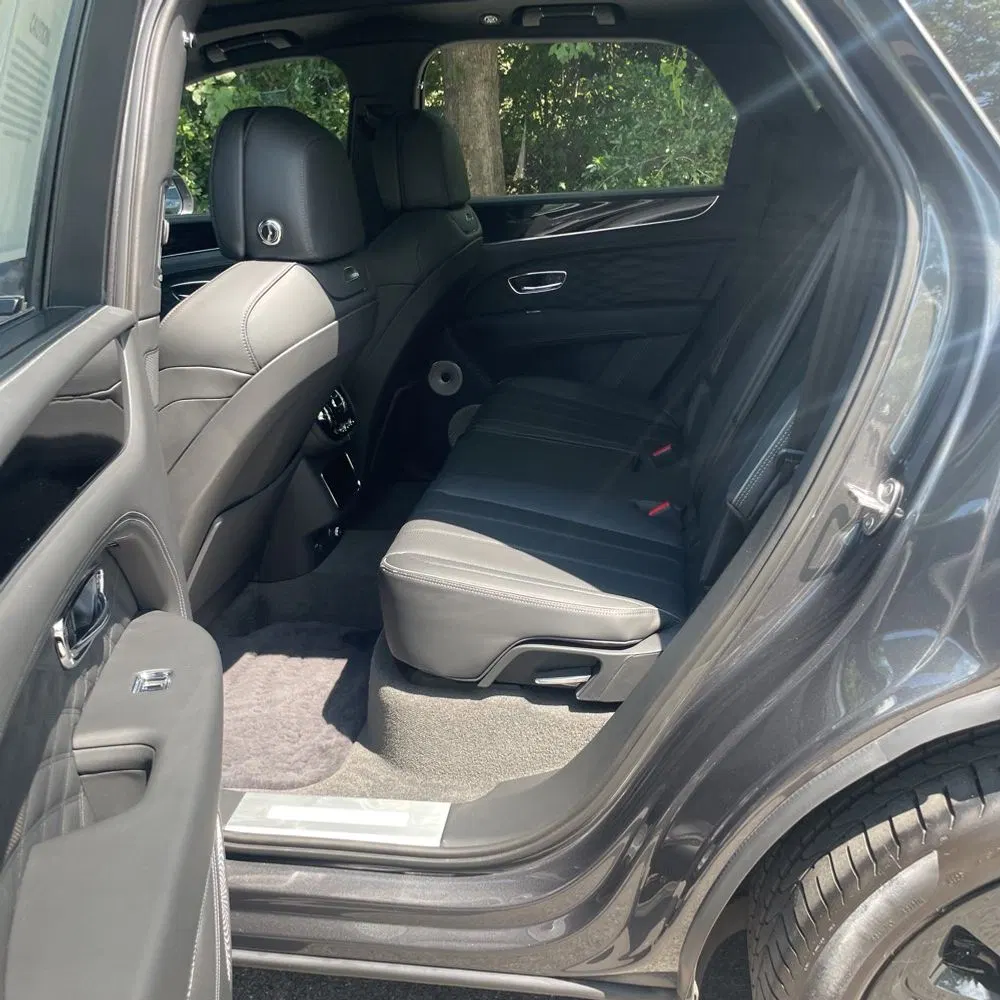 2024 Bentley Bentayga Base