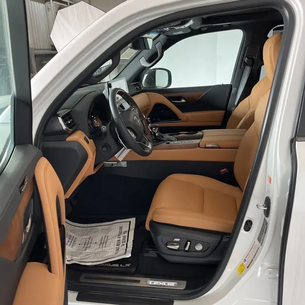 2024 Lexus LX 600 Luxury