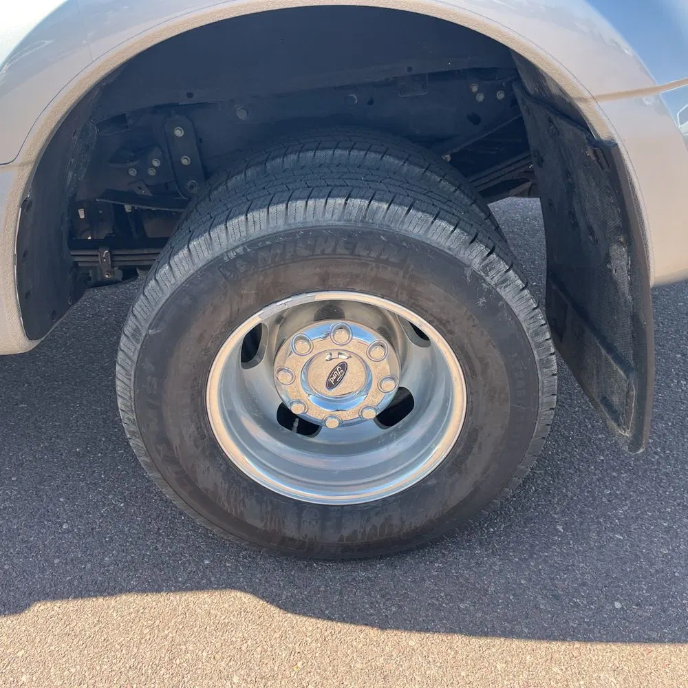 2023 Ford F350 S/D Lariat