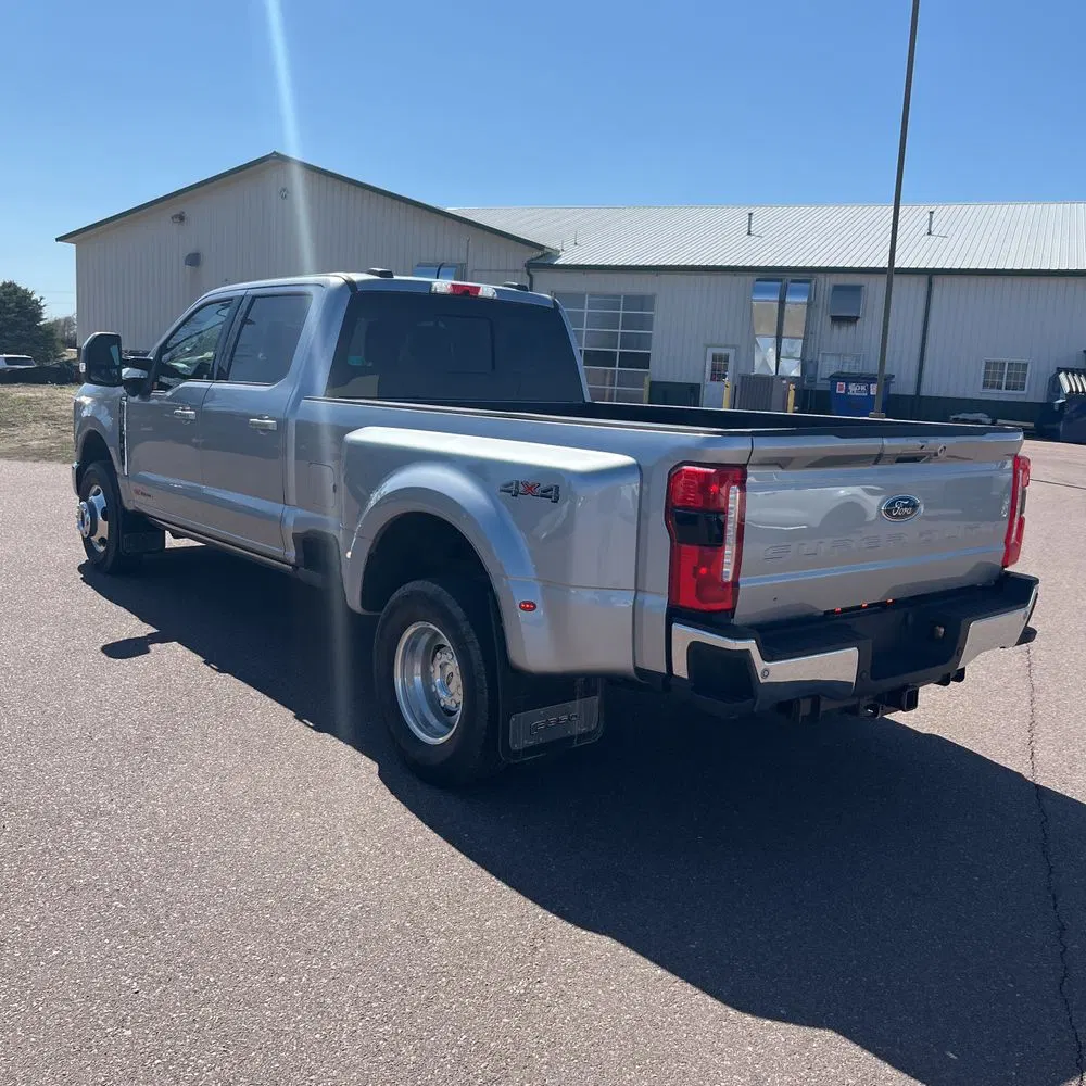 2023 Ford F350 S/D Lariat
