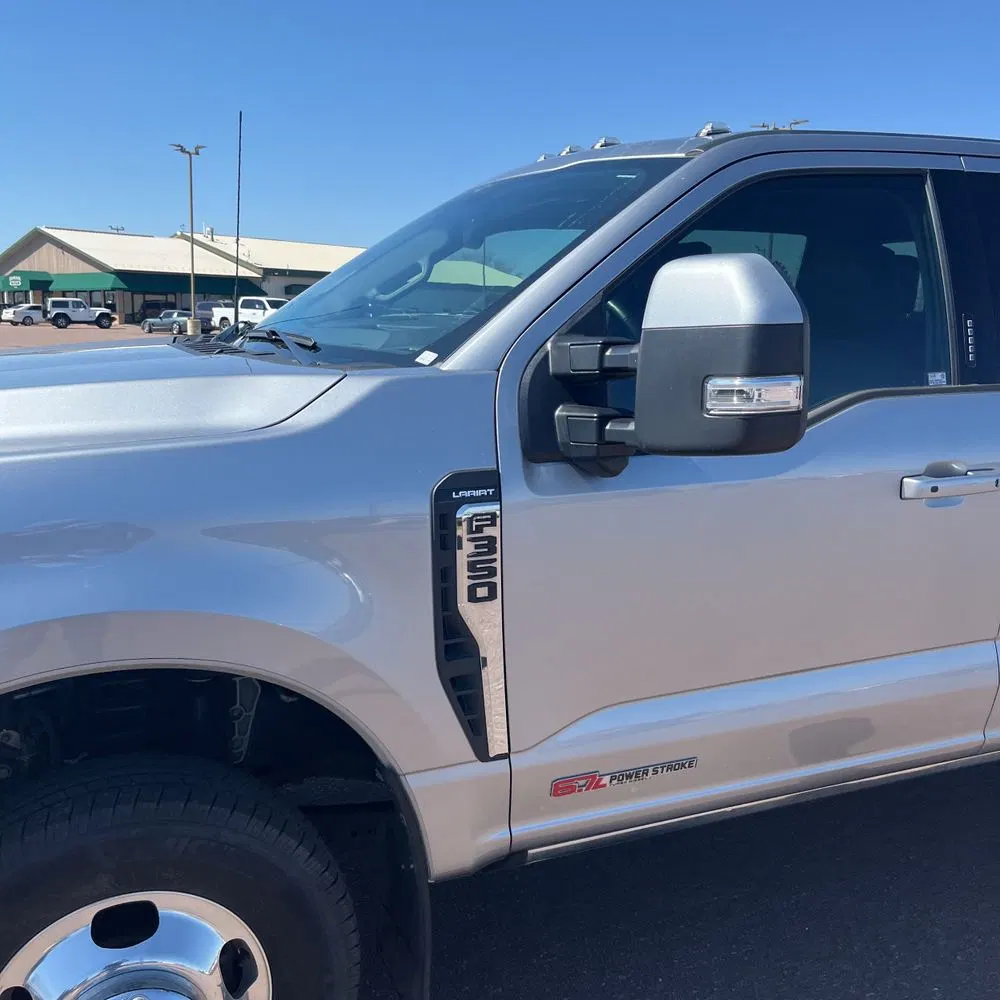 2023 Ford F350 S/D Lariat