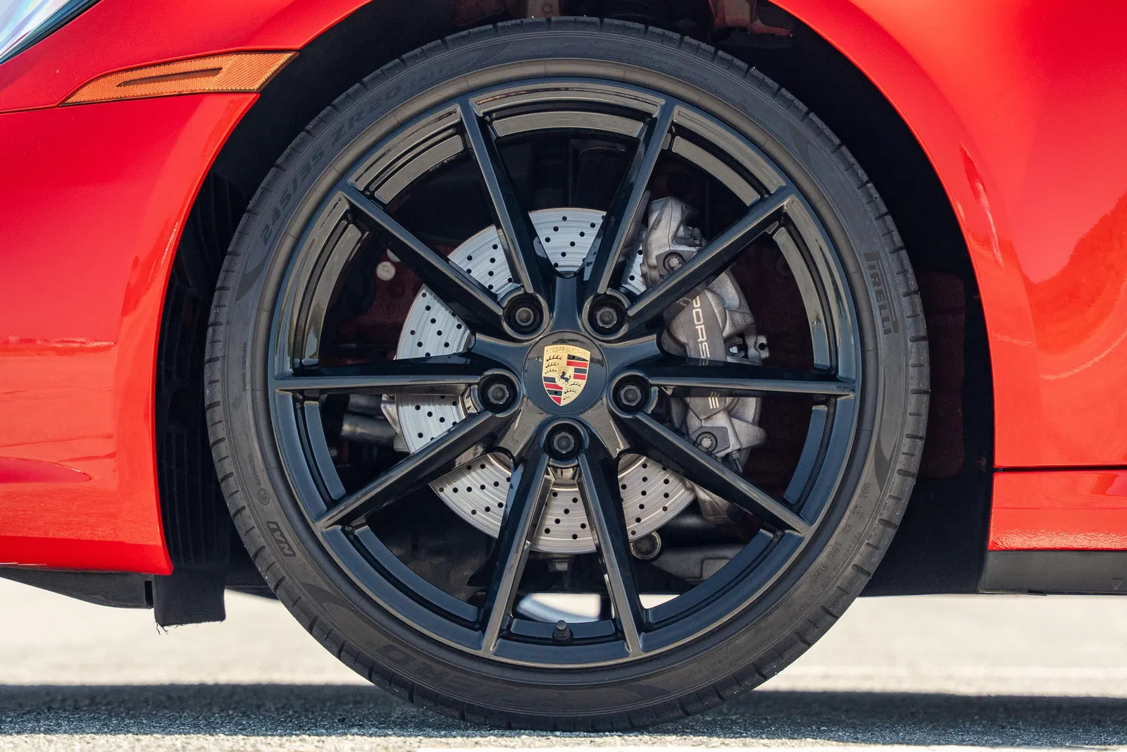 2021 Porsche 911 Carrera