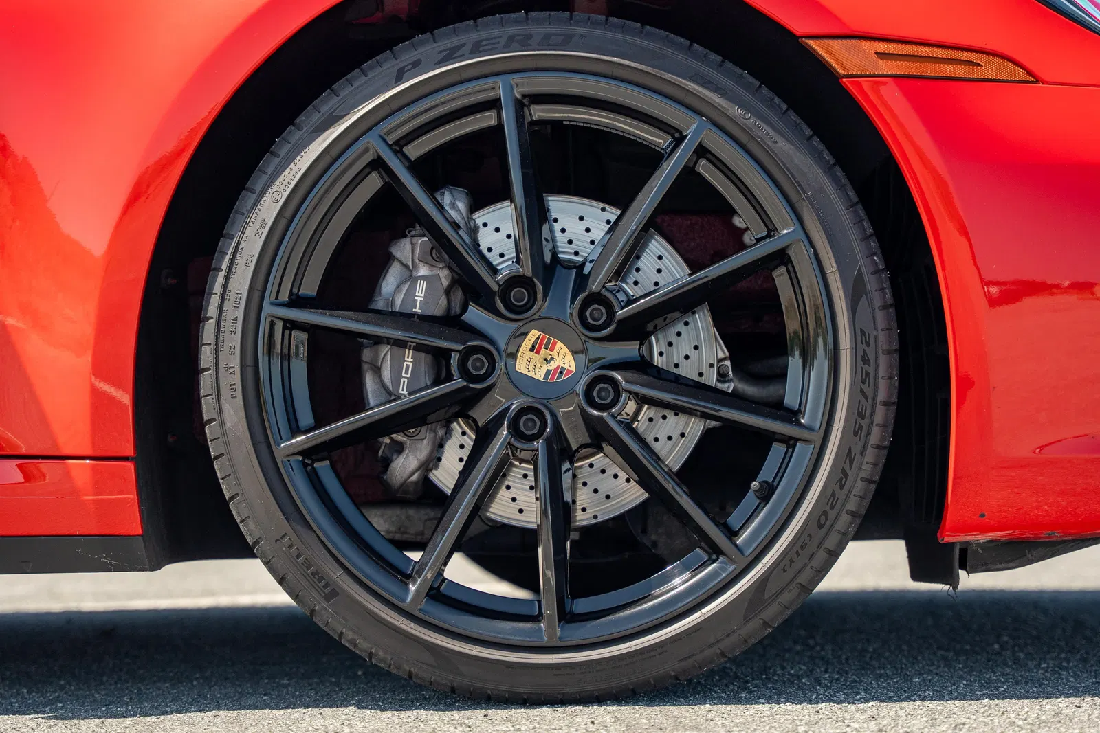 2021 Porsche 911 Carrera
