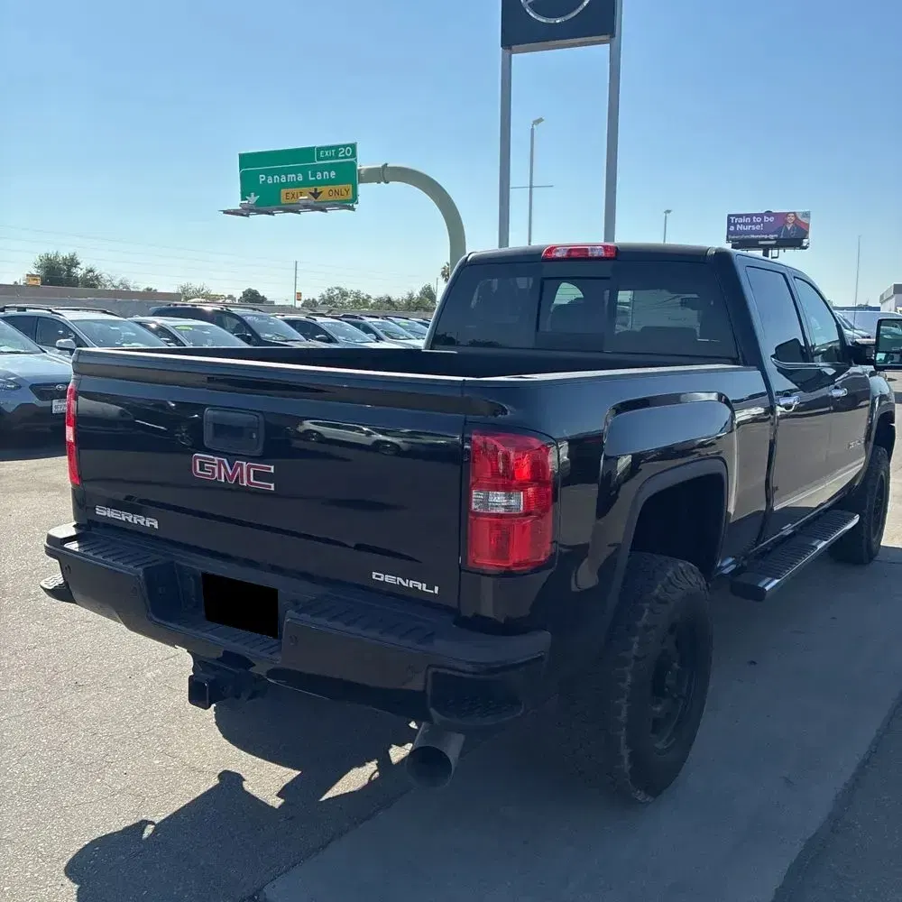 2019 GMC Sierra 2500HD Denali