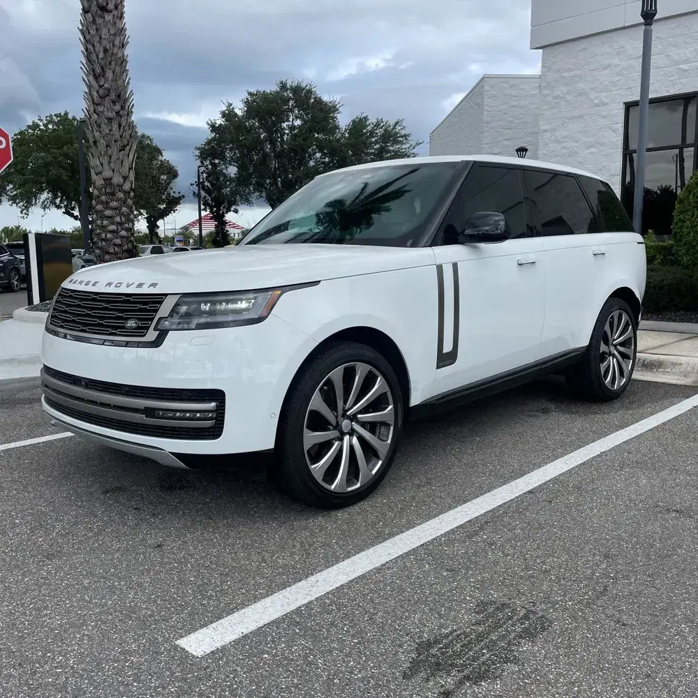 2025 Land Rover Range Rover Autobiography P530