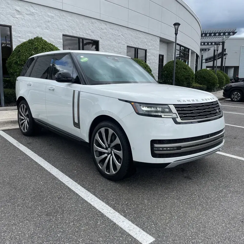 2025 Land Rover Range Rover Autobiography P530