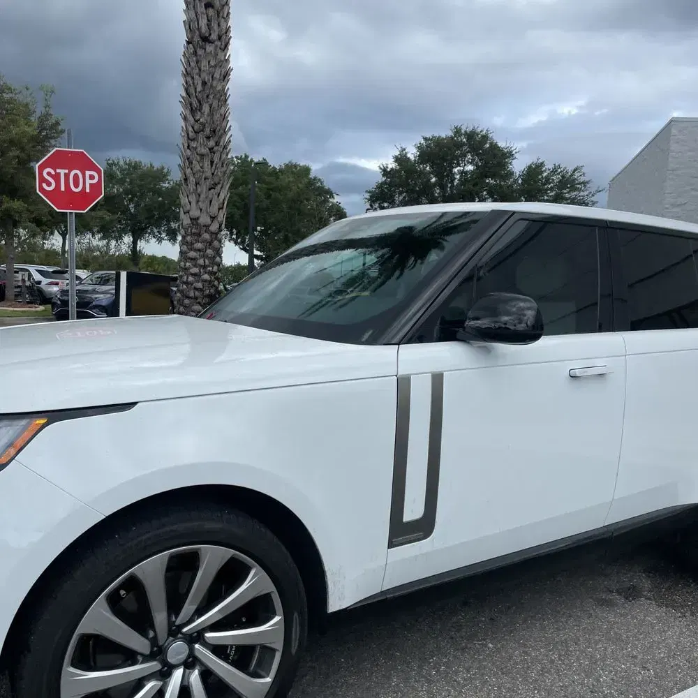 2025 Land Rover Range Rover Autobiography P530