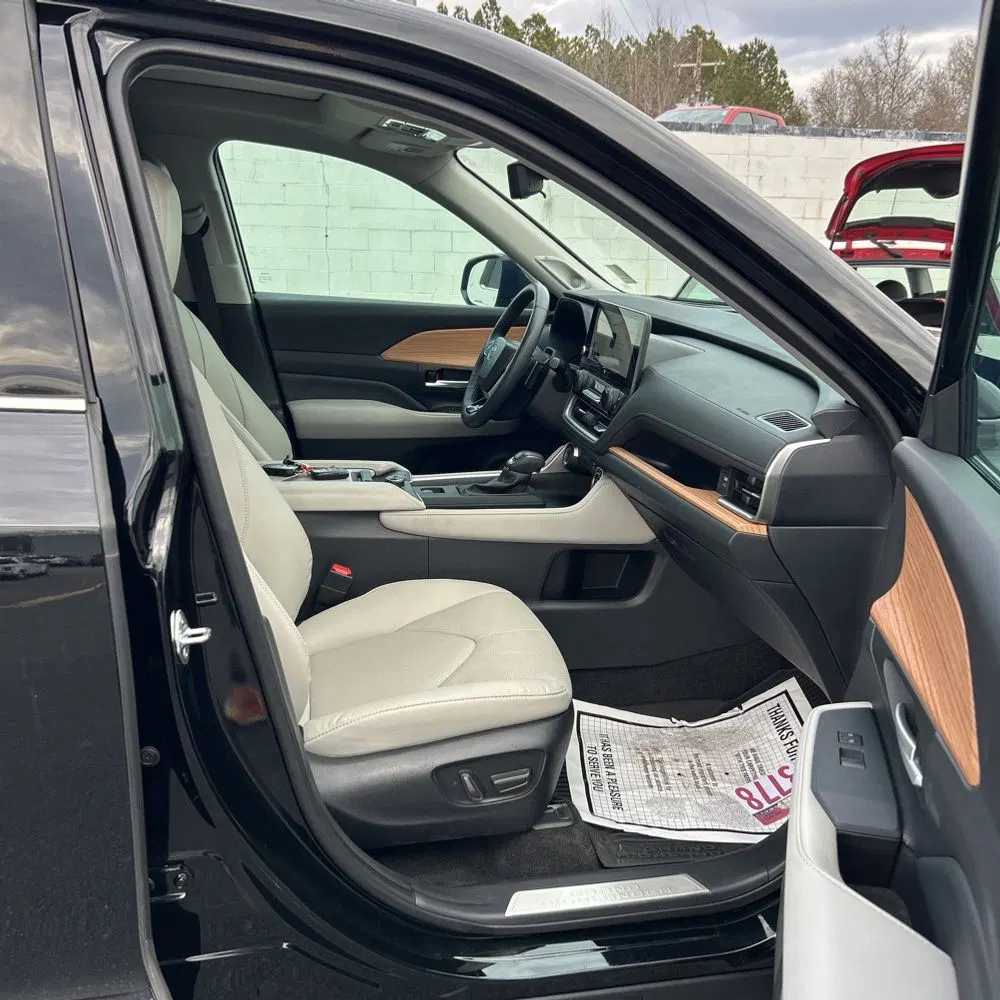 2024 Toyota Grand Highlander Platinum