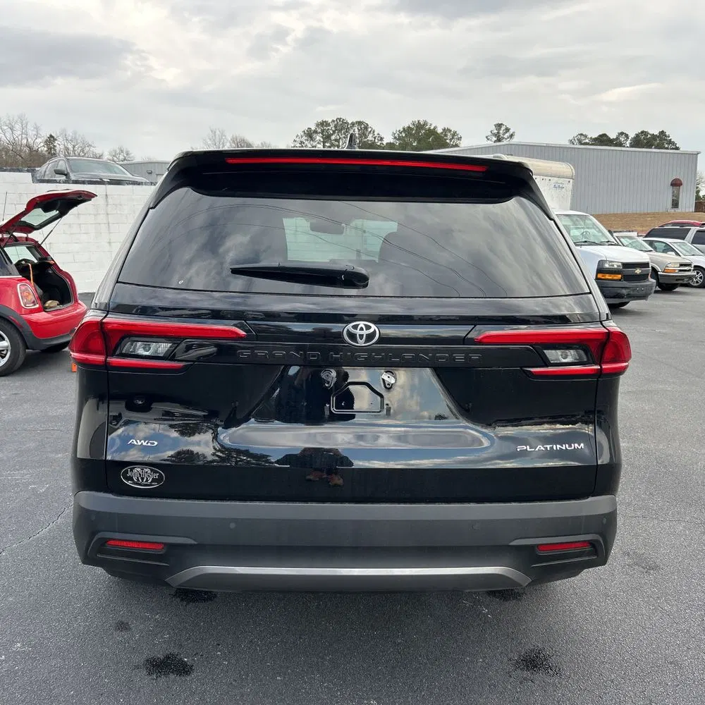 2024 Toyota Grand Highlander Platinum