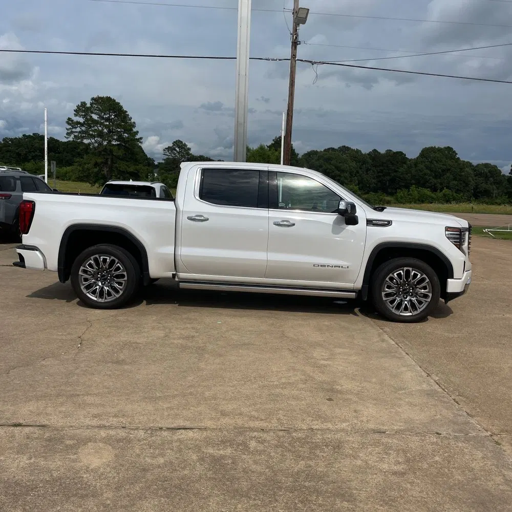 2023 GMC Sierra 1500 Denali Ultimate
