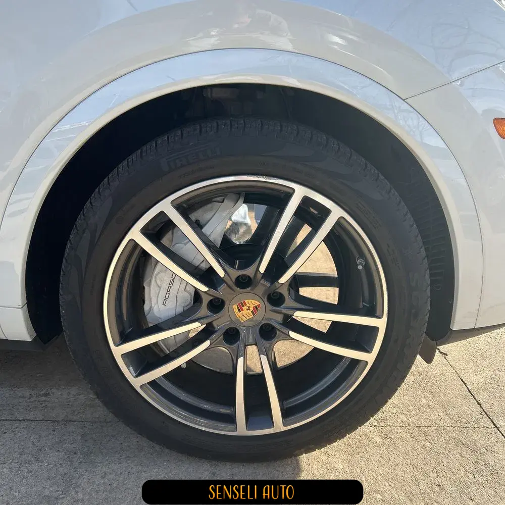 2022 Porsche Cayenne Turbo