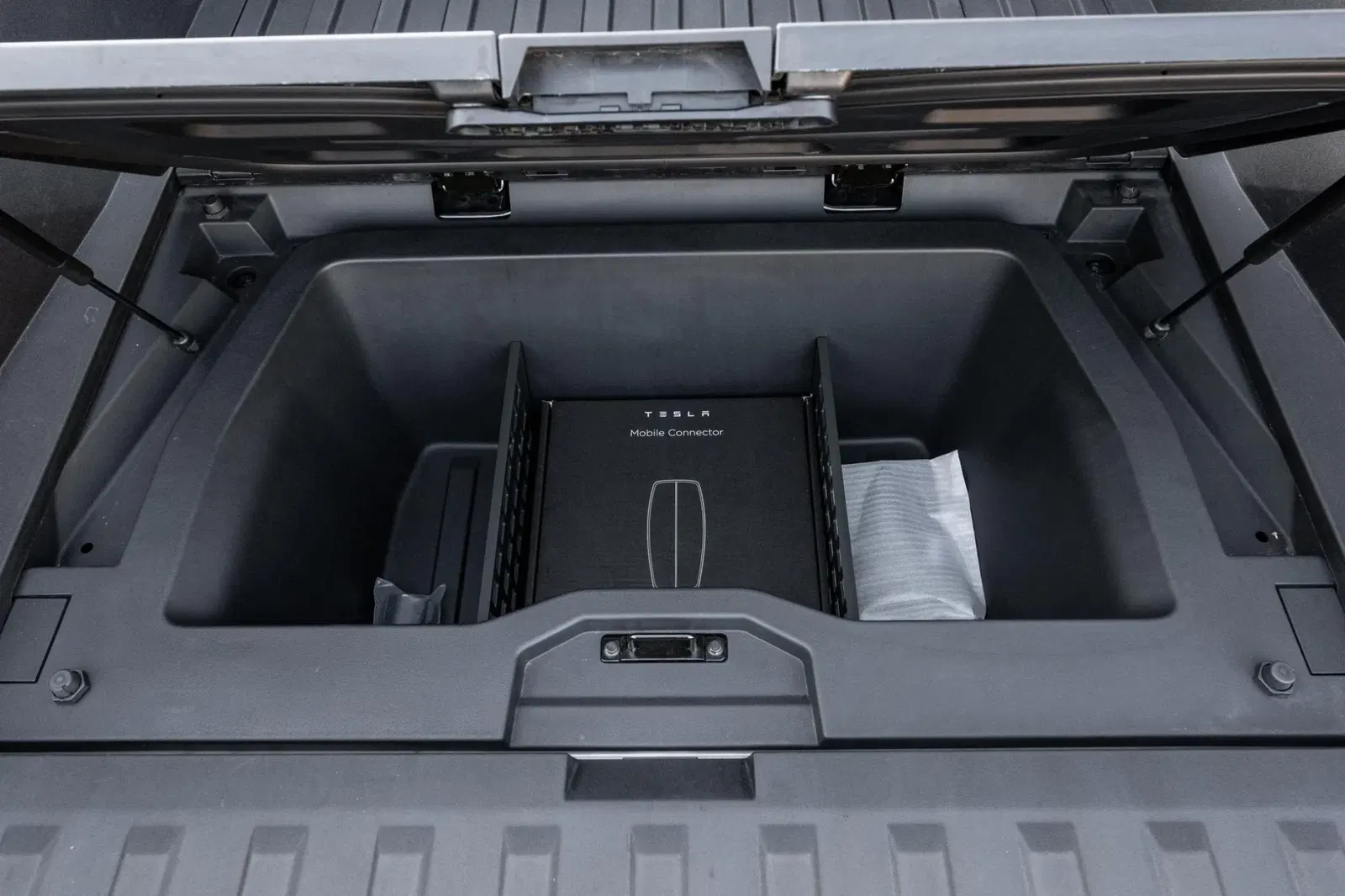 2024 Tesla Cybertruck AWD Foundation Series