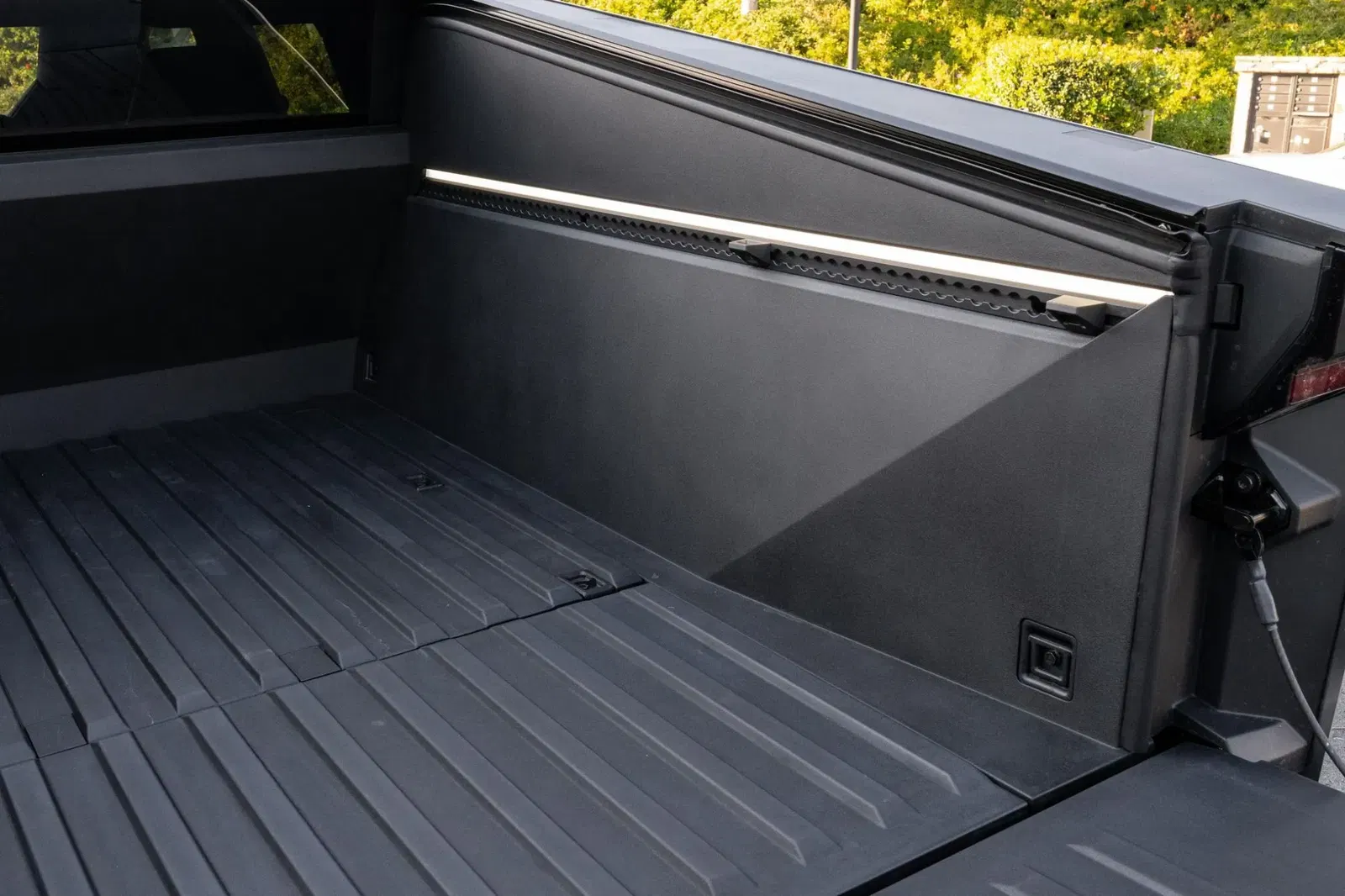 2024 Tesla Cybertruck AWD Foundation Series