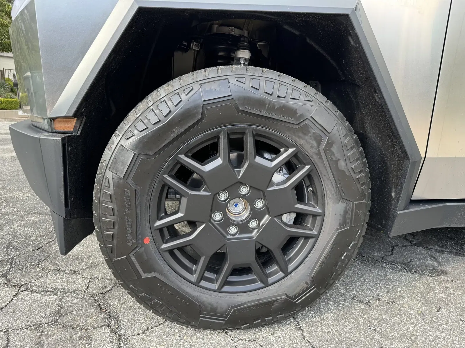 2024 Tesla Cybertruck AWD Foundation Series