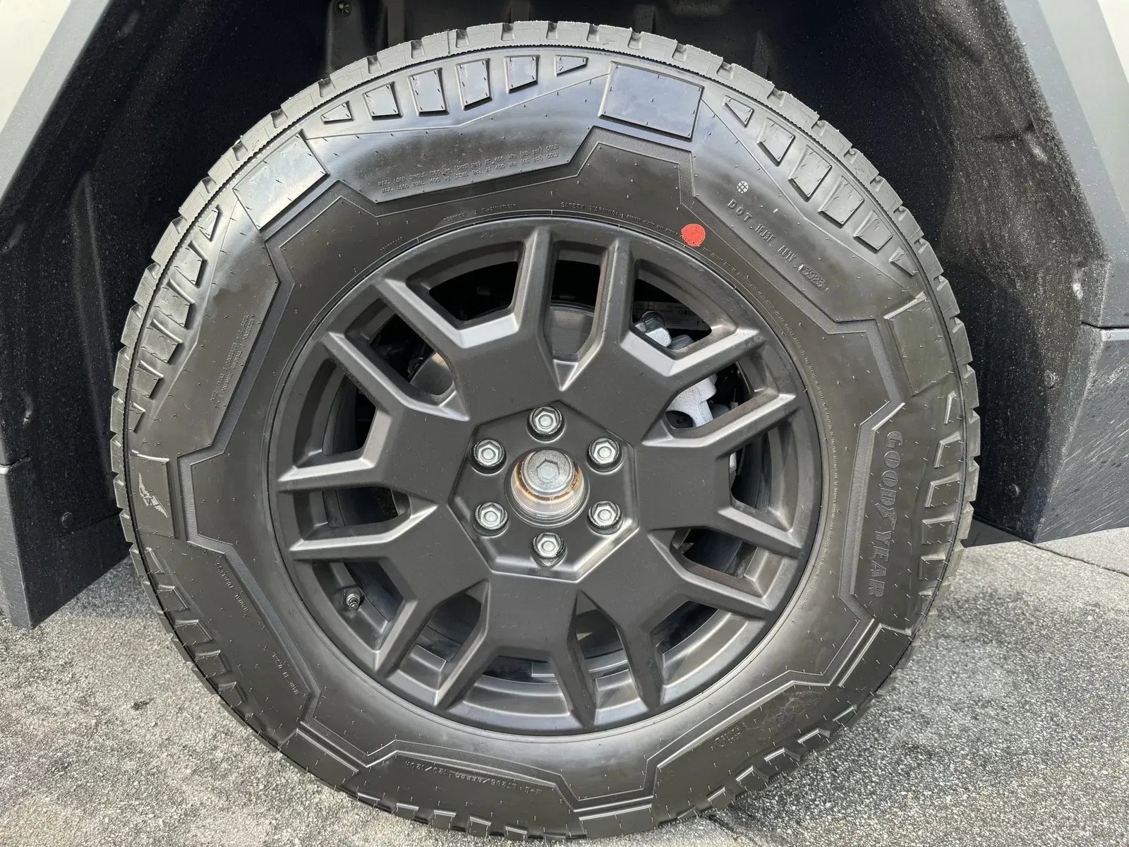 2024 Tesla Cybertruck AWD Foundation Series