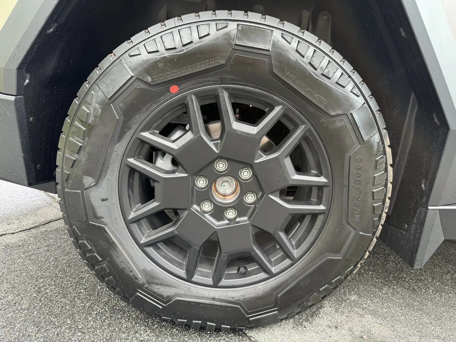 2024 Tesla Cybertruck AWD Foundation Series