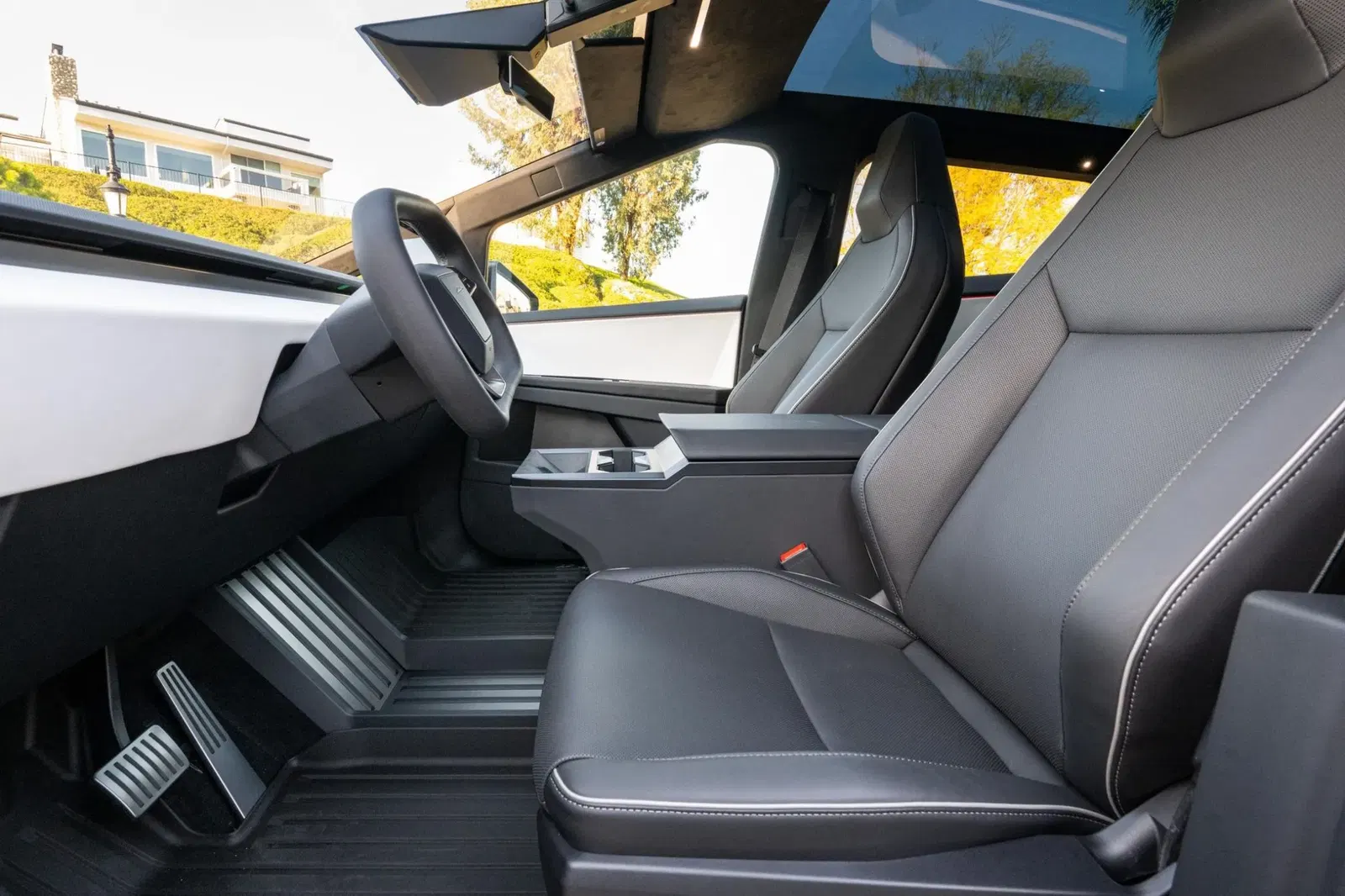 2024 Tesla Cybertruck AWD Foundation Series
